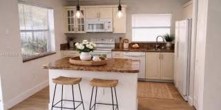 1246 NW 125th Ter Gallery 8