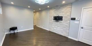 3230 N Elston Avenue Gallery 5