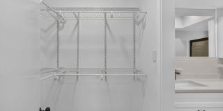2755 NE 28th Avenue Gallery 22