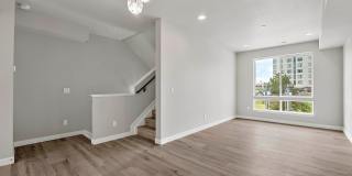 Last Townhouse Available! Beautiful Newer Build Close to Overlook Station Last Townhouse Available! Beautiful Newer Build Close to Overlook Station Gallery 90