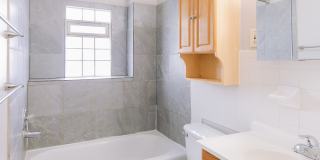 172 E 11th Avenue Gallery 12