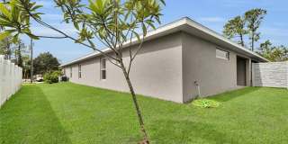 13 LLOVERA  PLACE Gallery 27