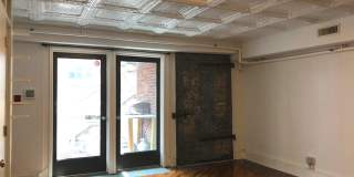 126 MARKET Street Gallery 14