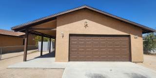 Spacious 3 Bedroom 2 Bathroom available now! Gallery 1