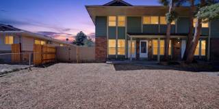 Charming NEWLY REMODELED 4BR Duplex in Aurora Gallery 1