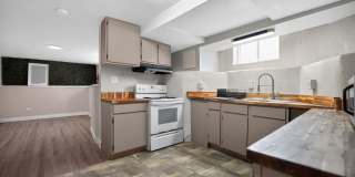 Charming Garden 3BR in Denver Gallery 1