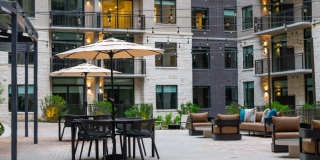 Encore Lakeside Gallery 22
