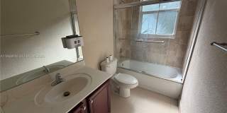 20715 NE 10th Ct Gallery 25