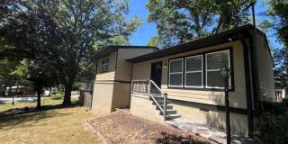1947 Kenwood Place SE Gallery 1