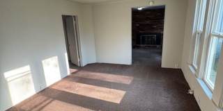 1342 Guthrie St. Gallery 3