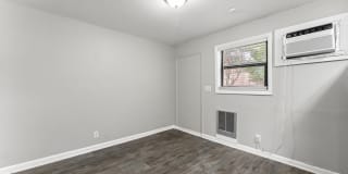 Balfour 296 Gallery 24