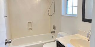 Northgate Village -  3 bedroom, 2.5 bath Townhouse! Gallery 18