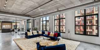 200 Park Avenue Gallery 21