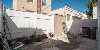 3038 SALMON Street Gallery 37