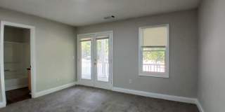 Amazing 3 Bedroom 2.5 Bath! Intown Living at a Price Below Market Off Street Parking Amazing 3 Bedroom 2.5 Bath! Intown Living at a Price Below Market Off Street Parking Gallery 22