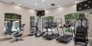 Villagio Luxury Apartments Gallery 14