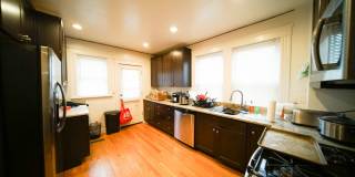5-bed, 2.5 bath Allston Apt Near the T! Gallery 3
