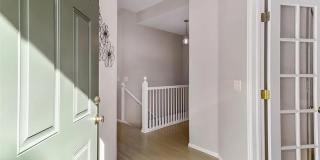 Beautiful Townhome in Ken Caryl – Available Now! Gallery 1