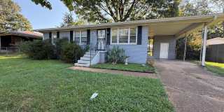 Now Available! Charming 3 Bedroom, 1 Bathroom Home in Muscle Shoals, AL Gallery 1