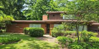 151 W DETWEILLER Drive Gallery 3
