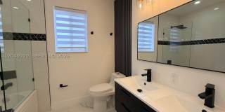 19202 NW 23rd Ct Gallery 6