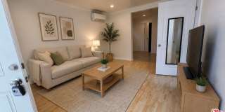 410 N Frederic St 410 N Frederic St Gallery 13