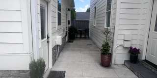 305 Bel Aire Drive - Studio Gallery 1