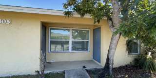 2305 SE 6th Ln Apt A Gallery 1