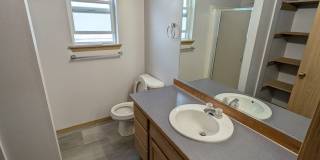 Tri Level, 3 Bedroom For Rent in Port Orchard - Available June 25th! Gallery 17