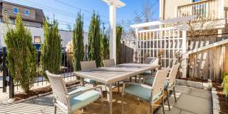 Fully Furnished Cottage by Yale Gallery 1