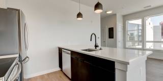 Hamburg Street Gallery 9