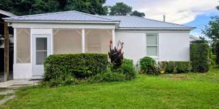 1200 Clay Avenue (House) Gallery 16