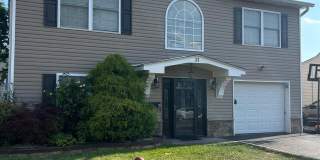 31 Parkerson Rd Gallery 1