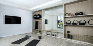 Manor Hialeah Gallery 11