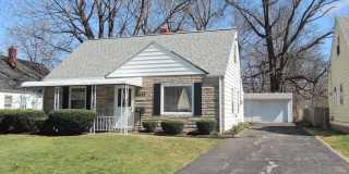 Spacious 4-Bedroom Bungalow for Rent in Euclid! Gallery 1