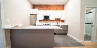 181 Saint Botolph St. Gallery 7