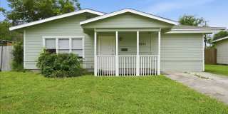 Updated 4-Bedroom Home for Rent in South Side Corpus Christi Updated 4-Bedroom Home for Rent in South Side Corpus Christi Gallery 1