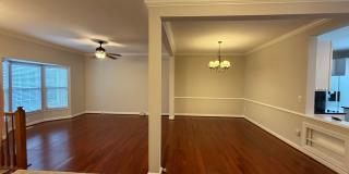Beautifully Updated three-bedroom, 2.5-bath townhouse in Sterling, Va Gallery 7