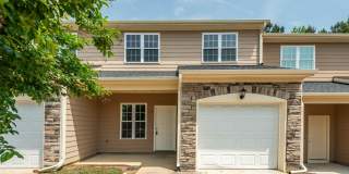 Gorgeous Townhome In Clayton! Gallery 1