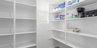 21283 W EDGEMONT Avenue Gallery 13
