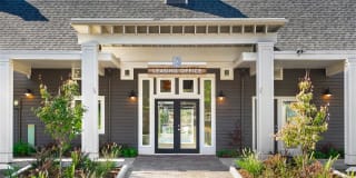 Lighthouse Apartments Gallery 22