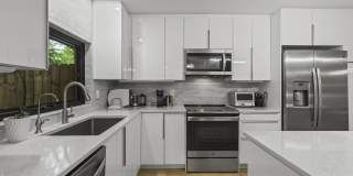 7801 Village Dr Gallery 1