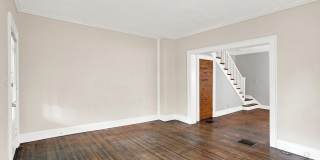 626 North Riley Avenue Gallery 4