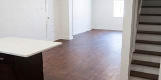 Luxury College Rental - South Side Flats Gallery 6