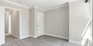 396 E Mithoff Street Gallery 23