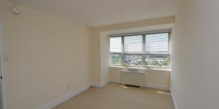 1806-18 RITTENHOUSE Square Gallery 15