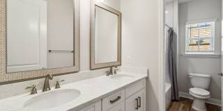 Harborview Townhouse Gallery 37