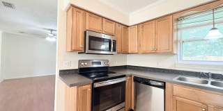 Spacious Living, Modern Updates & Fully Fenced Yard Spacious Living, Modern Updates & Fully Fenced Yard Gallery 11