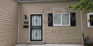 Renovated 2 bedroom in the Russell neighborhood! *Section 8 accepted* Gallery 3