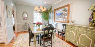 Beautifully FURNISHED Off Season 3bd/2.5 BA Single Family Home Gallery 8